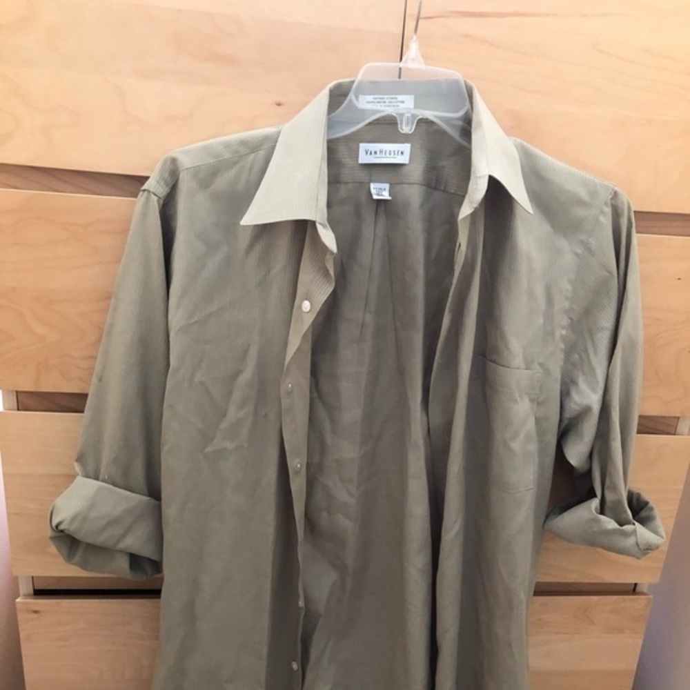 SALE 3/ $ 20 
Van Heusen dress shirt